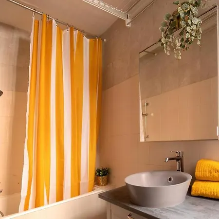 Apartment Chic Proche Metro Paris