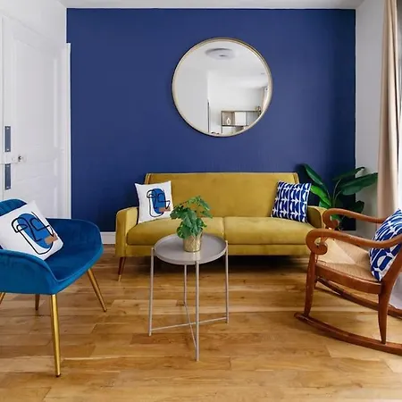 Chic Proche Metro Apartman *